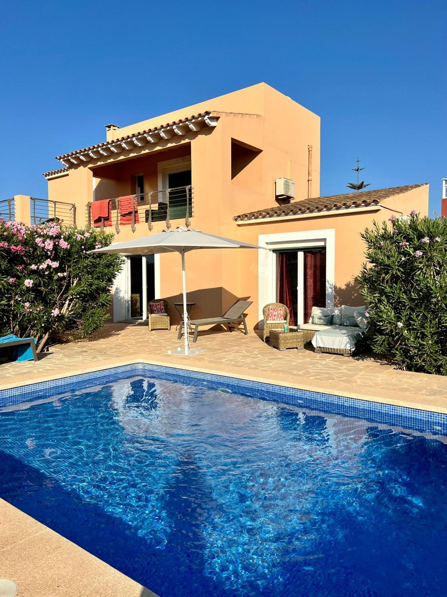 Casa Luz Solar - Schoene In Strandnaehe, Privatpool, Klimaanlage, Wifi Feriehus Santanyí